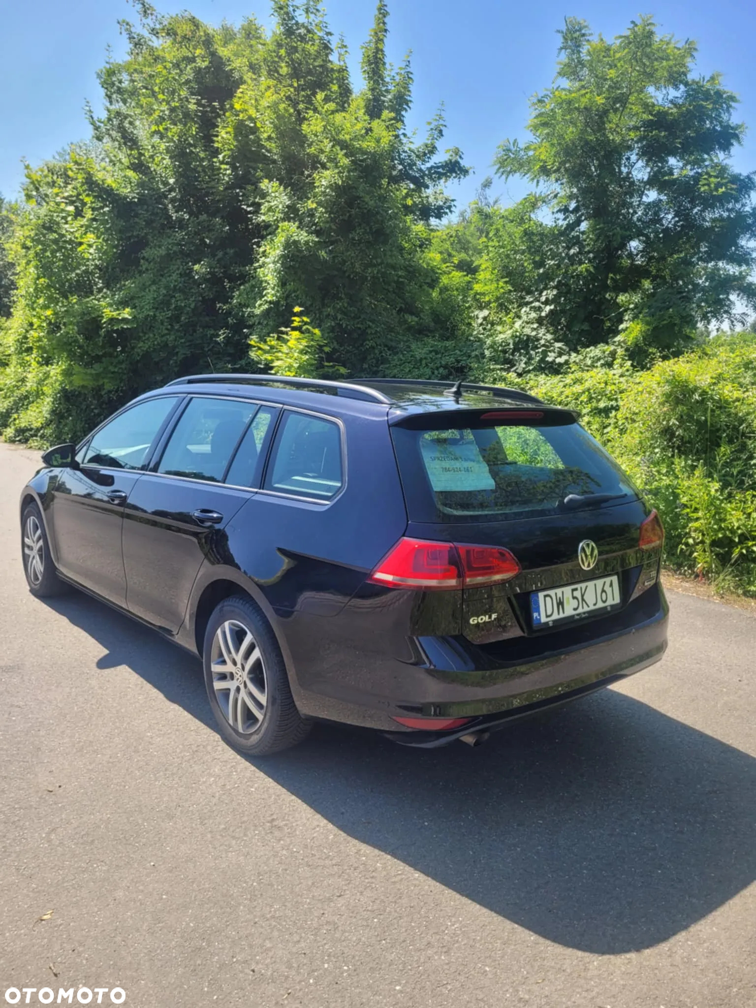 Volkswagen Golf VII 1.6 TDI BMT Comfortline - 5
