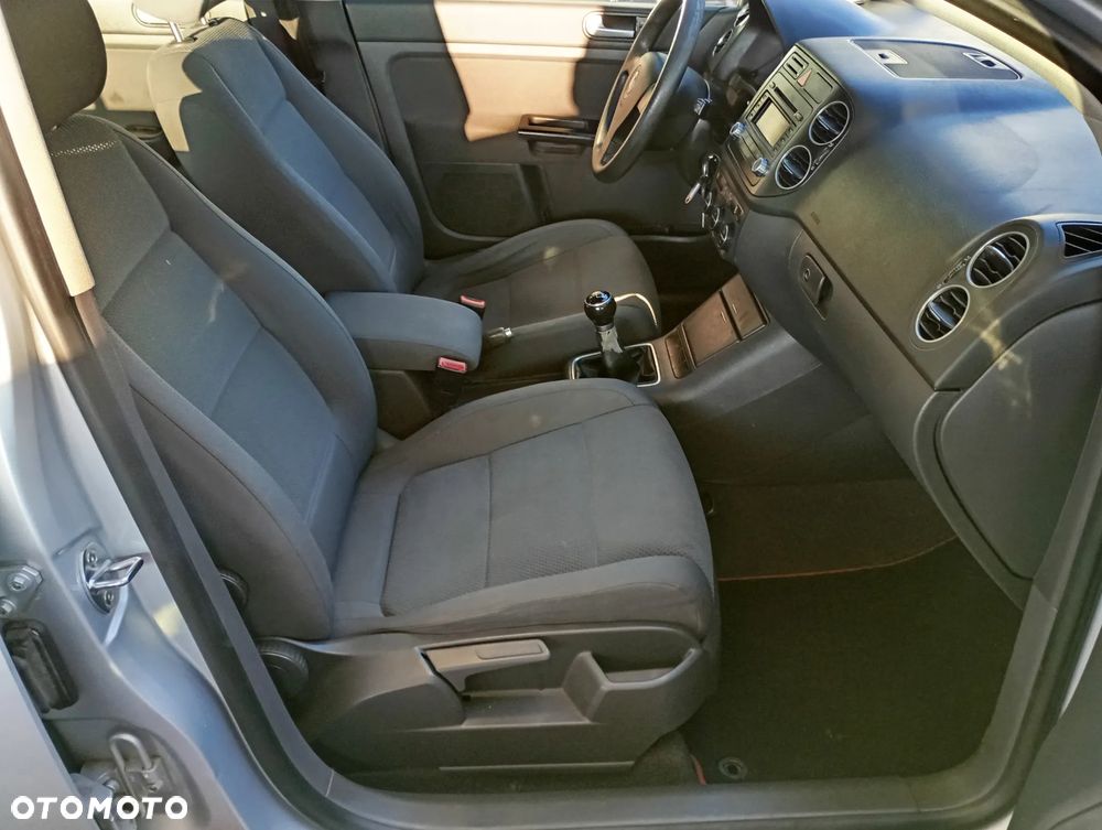 Volkswagen Golf Plus 1.9 TDI Comfortline - 33