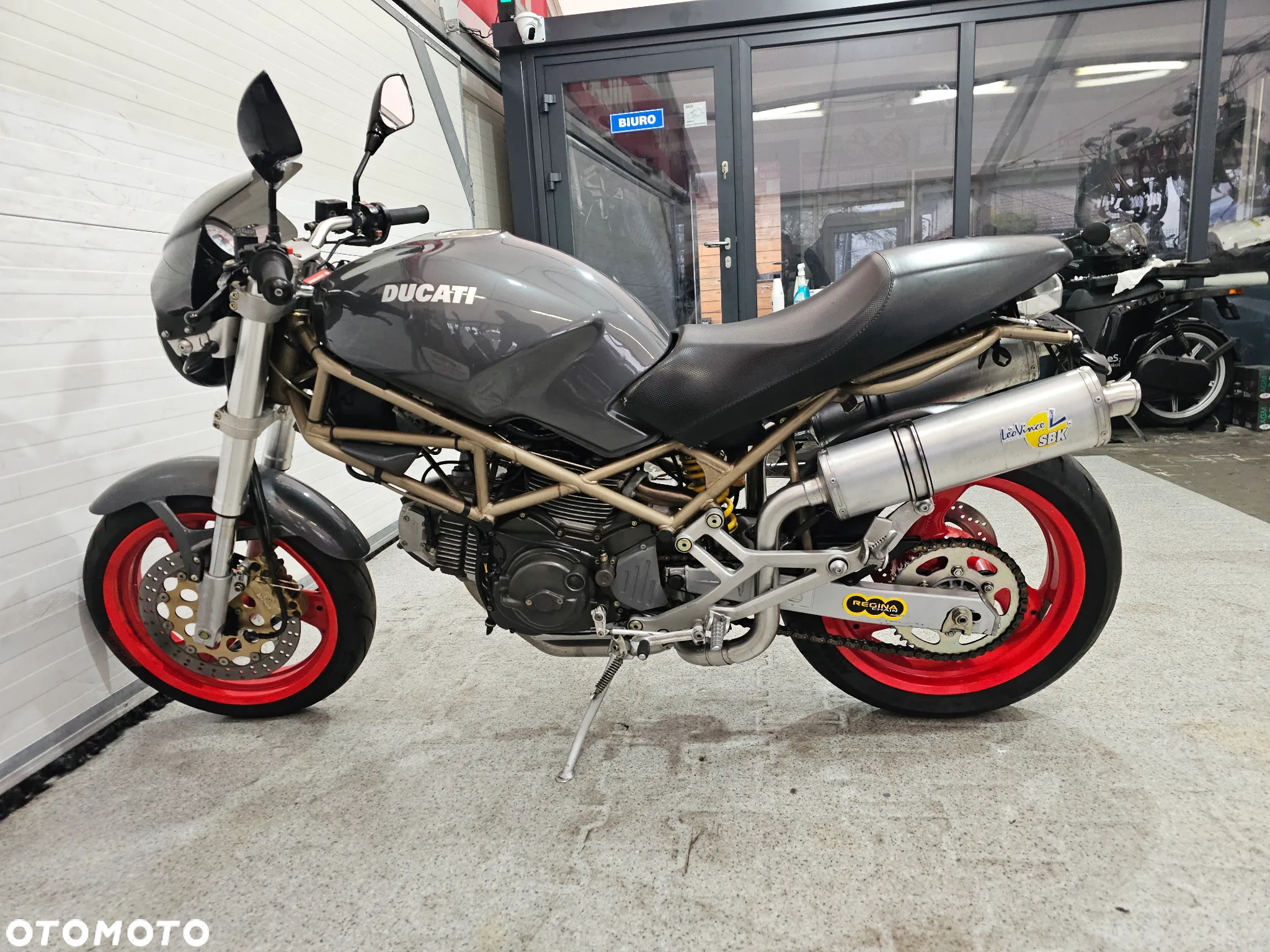 Ducati Monster - 21