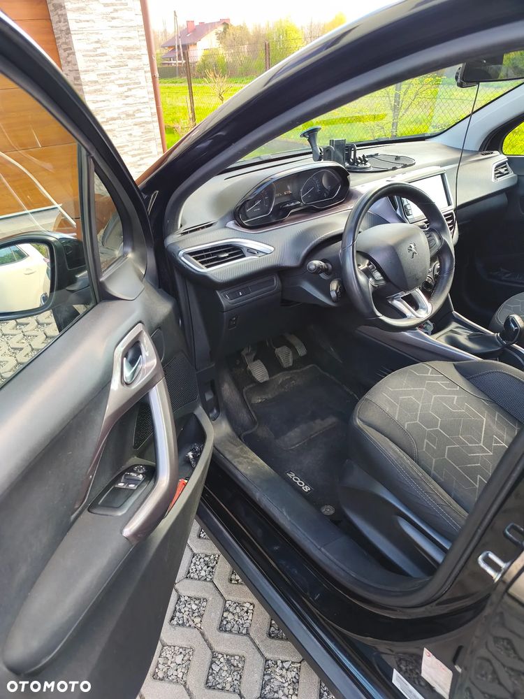 Peugeot 2008 PureTech 82 Active - 11