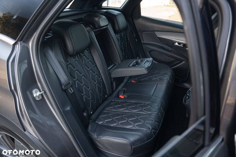 Peugeot 3008 1.6 PureTech Hybrid4 PHEV GT Pack S&S EAT8 - 36