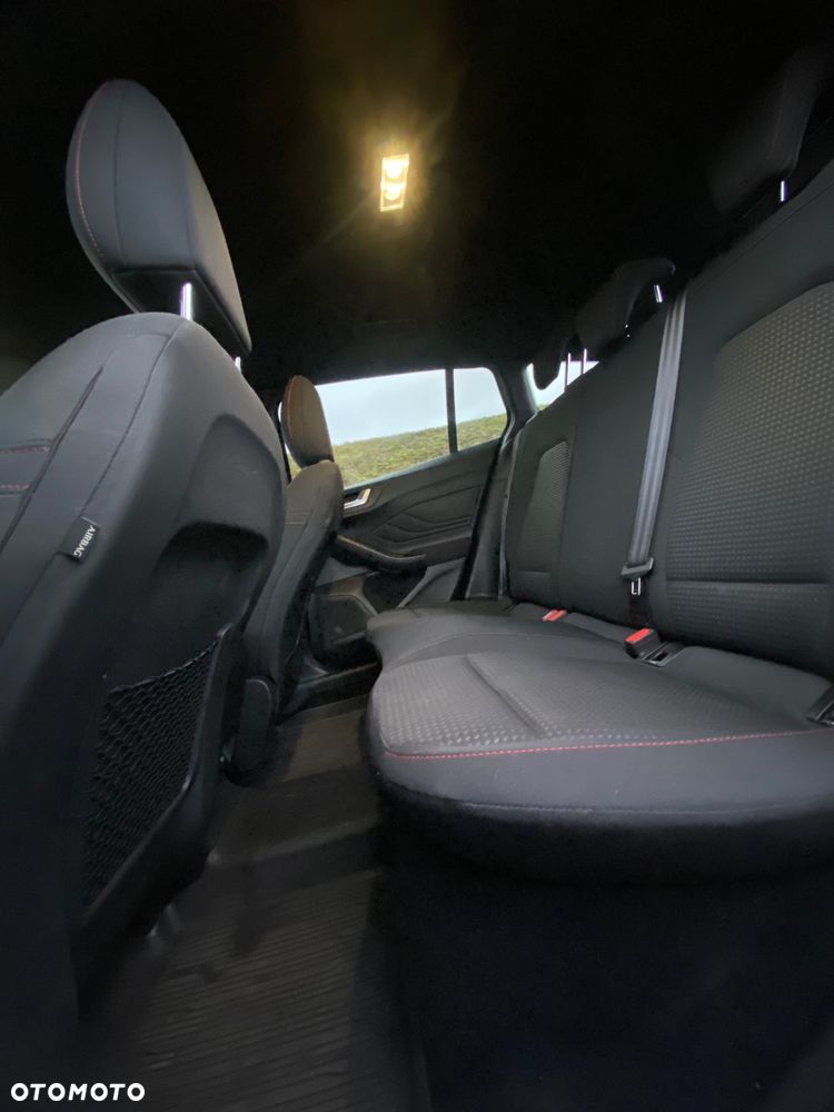 Ford Focus 1.5 EcoBlue ST-Line - 11