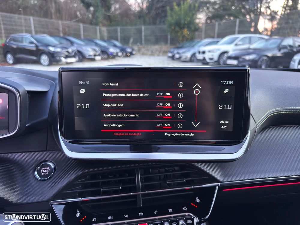 Peugeot 2008 1.2 PureTech GT Pack EAT8 - 34