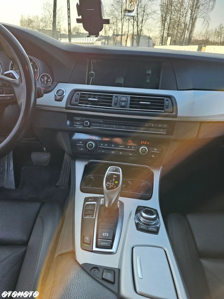 BMW Seria 5 535d Sport-Aut - 16
