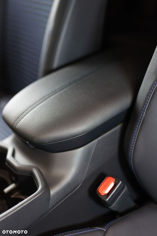 Toyota RAV4 2.5 Hybrid Selection 4x4 - 30