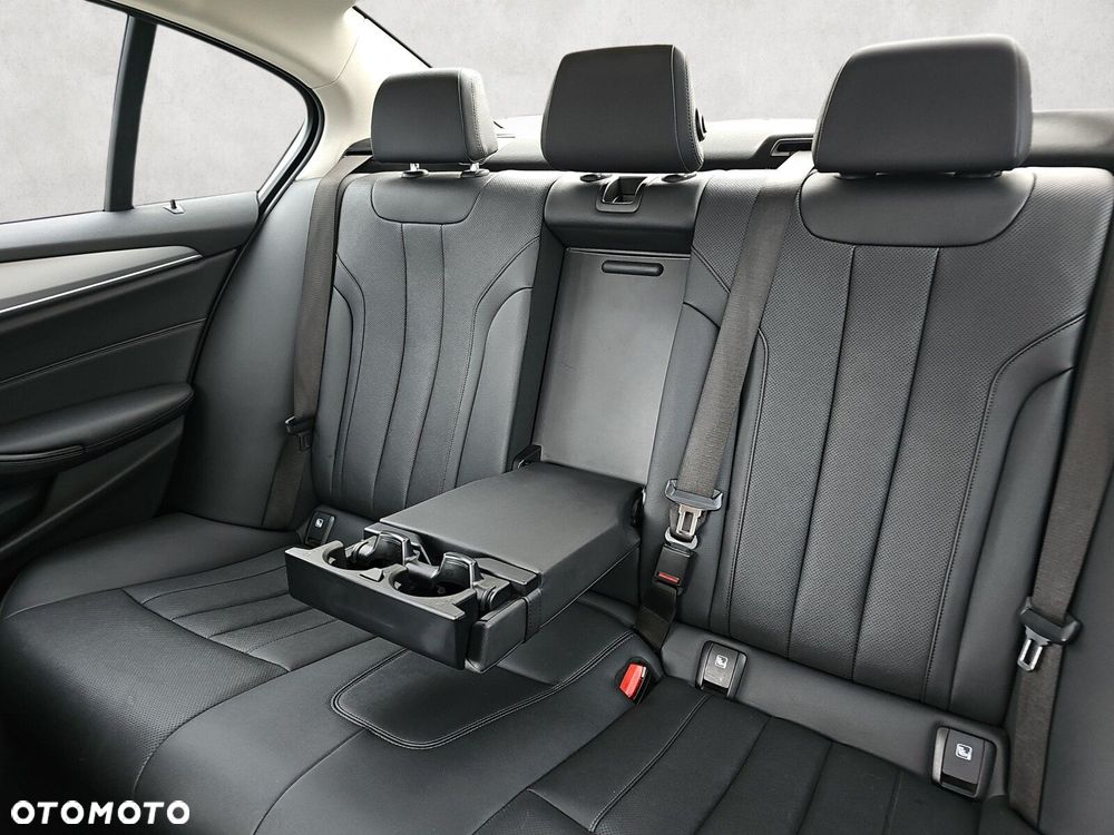 BMW Seria 5 - 23