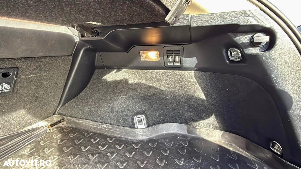 Lexus Seria NX 300h AWD Luxury - 6