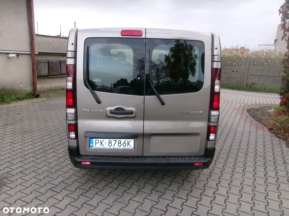 Renault Trafic ENERGY dCi 125 Grand Spaceclass - 6
