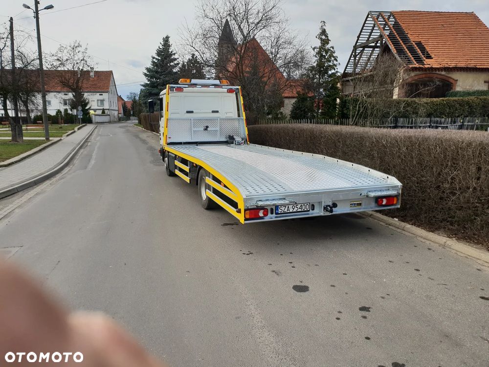 EUROCARGO IVECO 7.5t najazd autolaweta zabudowa KUNICE - 18