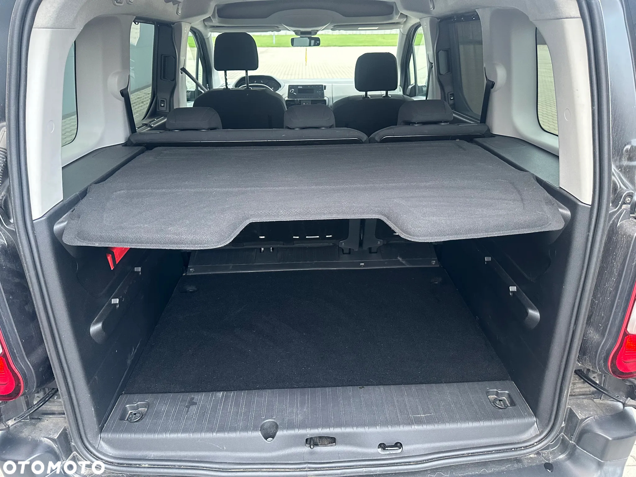 Peugeot Rifter 1.5 BlueHDI Active - 11