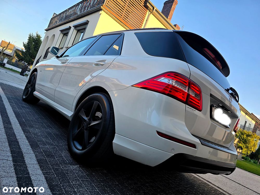 Mercedes-Benz ML 350 BlueTEC 4MATIC 7G-TRONIC - 39