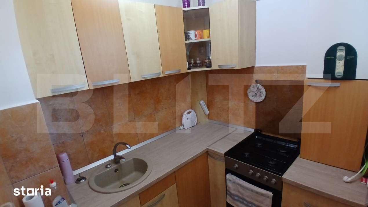 Garsoniera de vanzare, 30 mp, zona Reghin - Imagine principală: 5/8