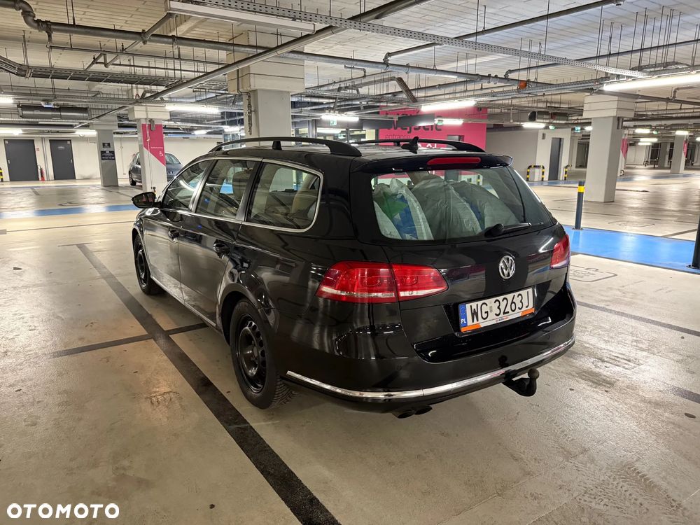 Volkswagen Passat Variant 2.0 TDI DSG BlueMotion Technology Highline - 3