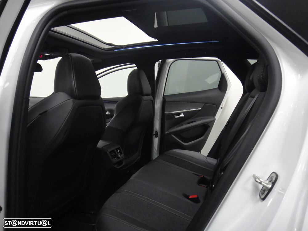 Peugeot 3008 1.2 PureTech GT Line EAT8 - 18