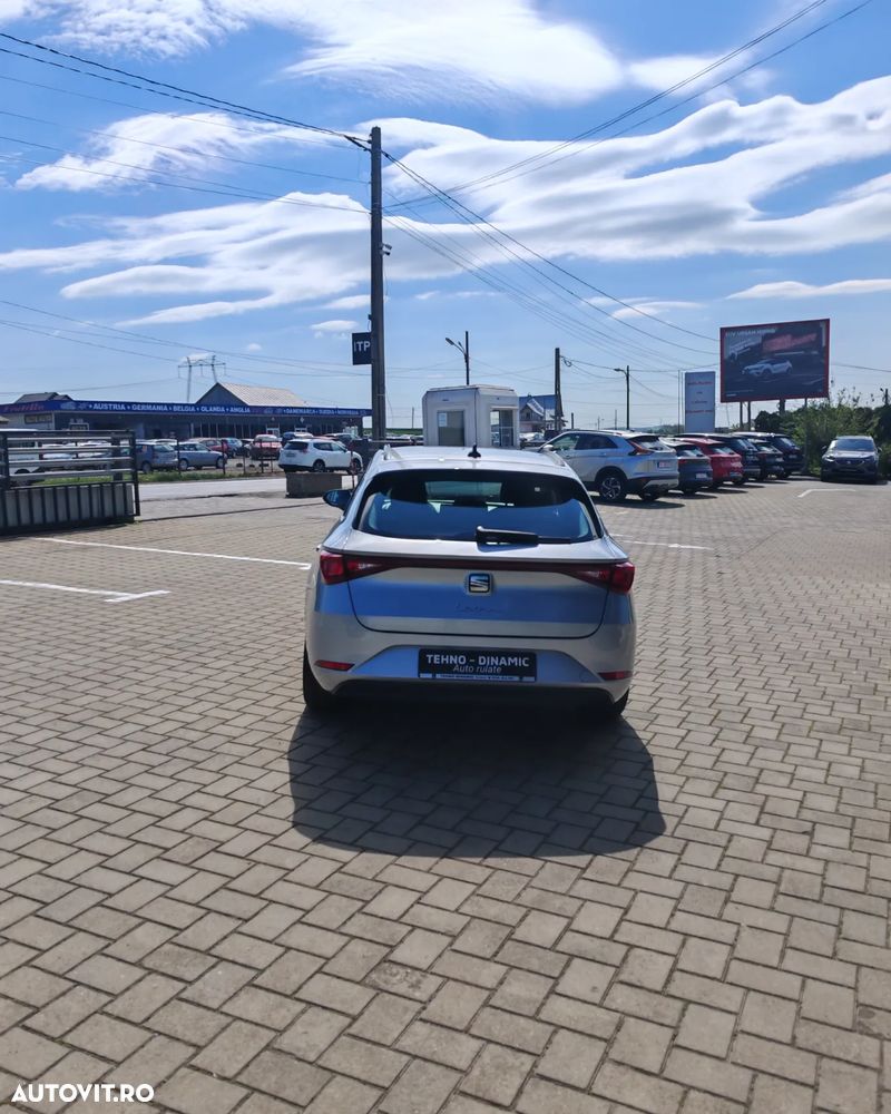 Seat Leon 2.0 TDI DSG Style - 4