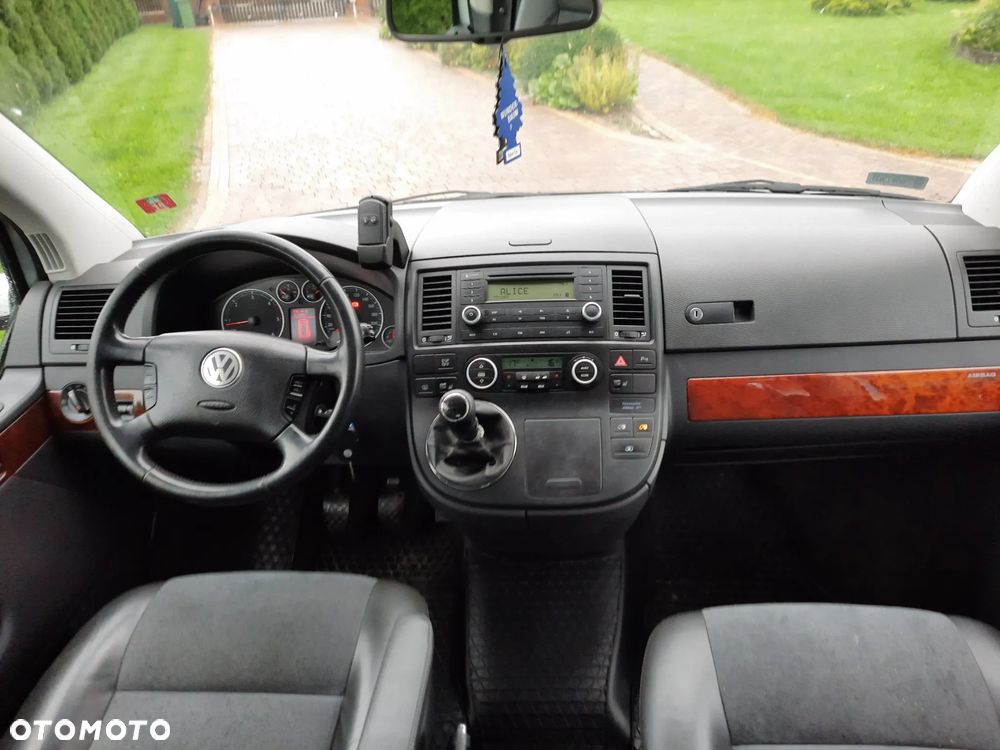 Volkswagen Multivan TDI L1 Highline - 6