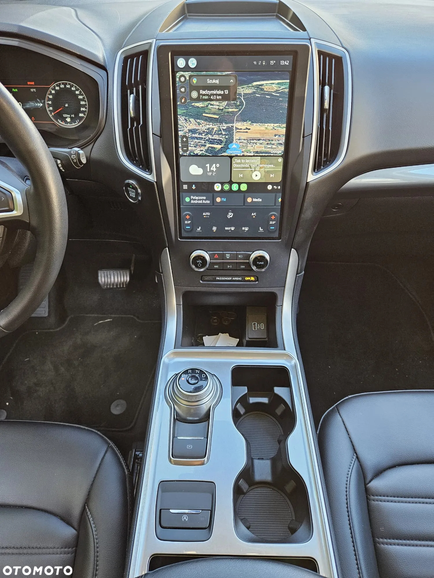Ford Edge - 19
