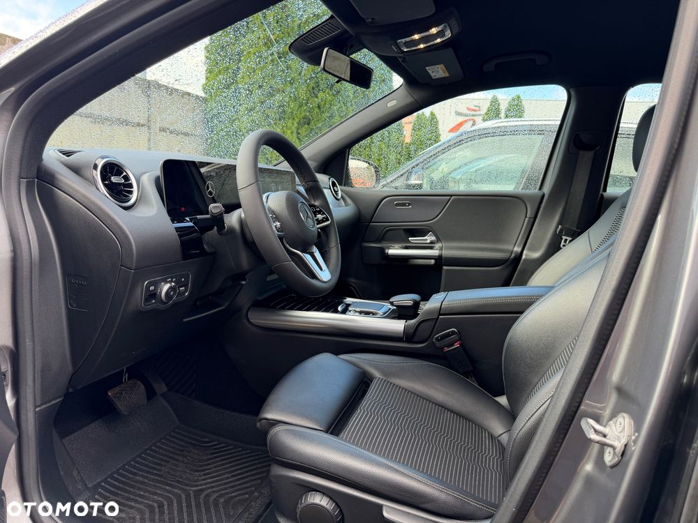 Mercedes-Benz Klasa B 200 d Style 8G-DCT - 14