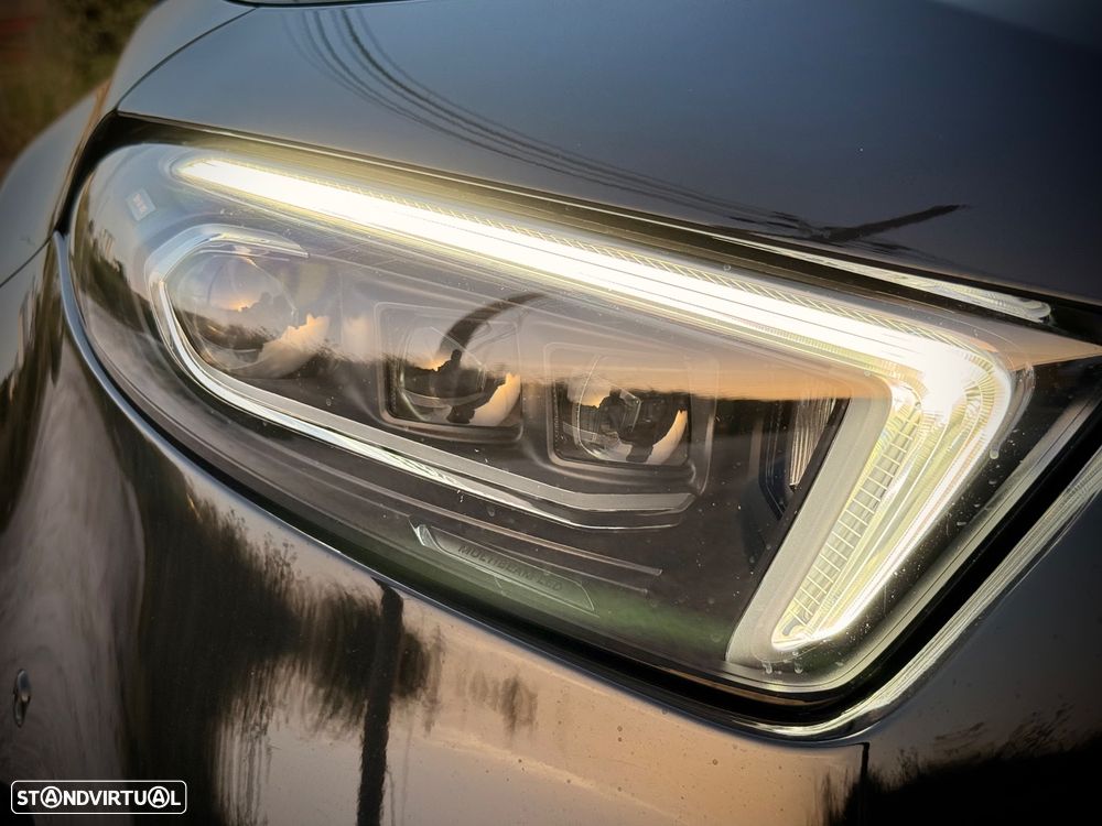 Mercedes-Benz A 45 AMG S 4Matic+ Speedshift DCT 8G Line Premium - 24