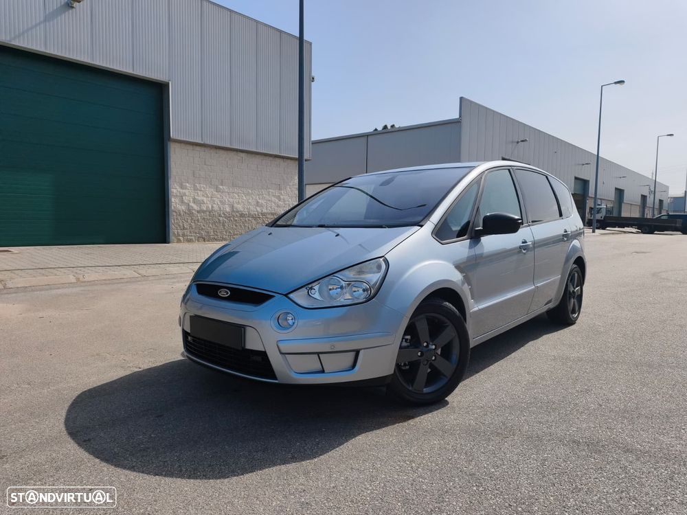 Ford S-Max 1.8 TDCi Titanium 7L - 44