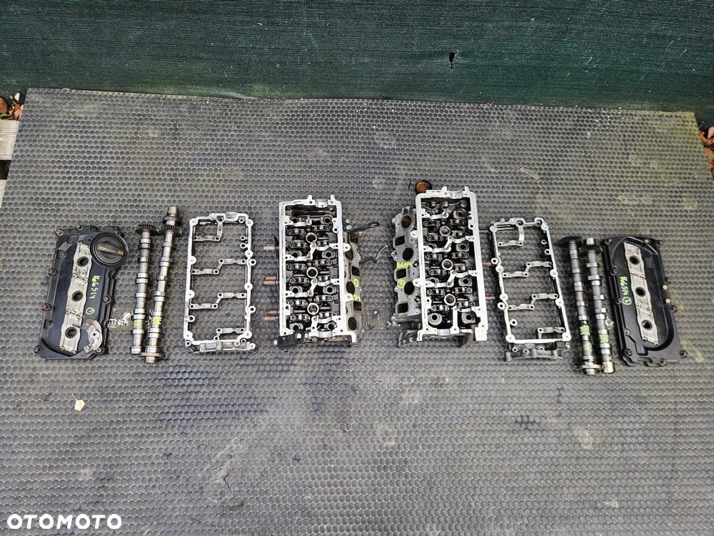 Głowica 0593S 0594S Lewa Prawa Wałki Zawory Pokrywa 2.7 3.0 TDI V6 Audi A4 B8 A5 A6 Q5 VW - 1