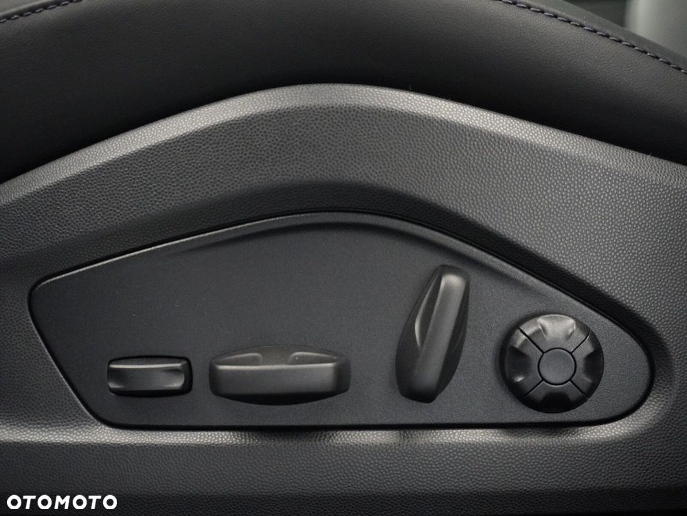 Porsche Macan 4 100kWh - 24