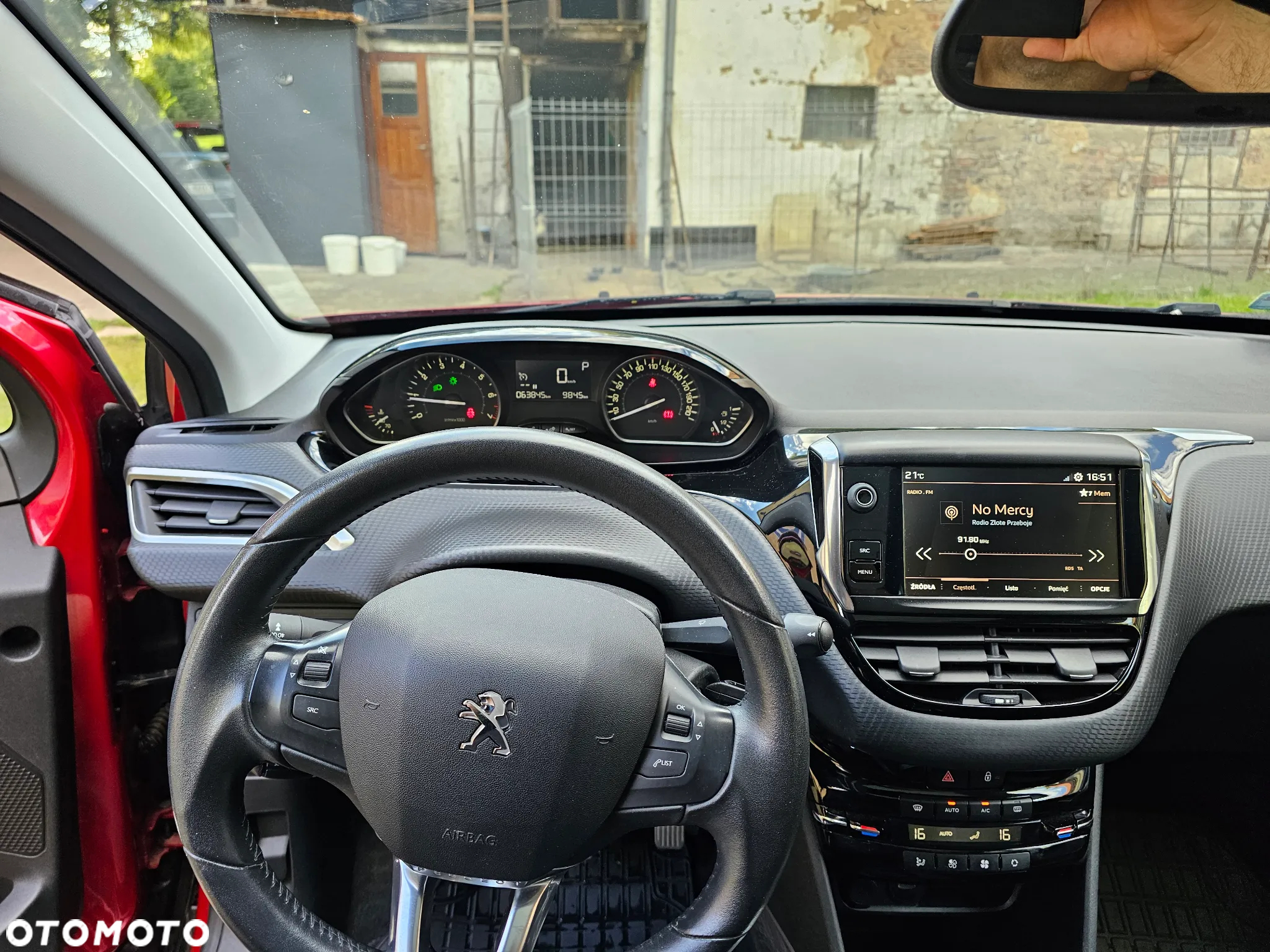 Peugeot 2008 1.2 Pure Tech Style S&S EAT6 - 11