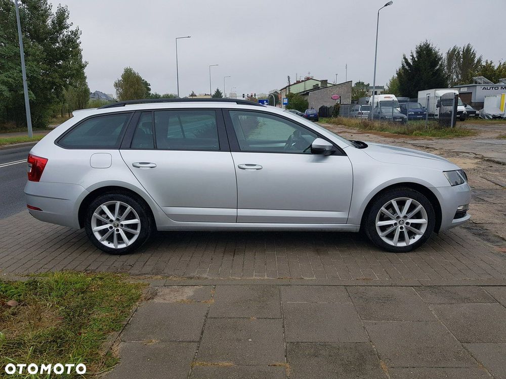 Skoda Octavia - 4