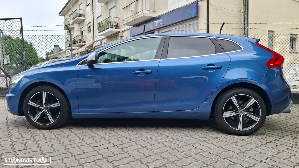 Volvo V40 2.0 D2 R-Design - 19