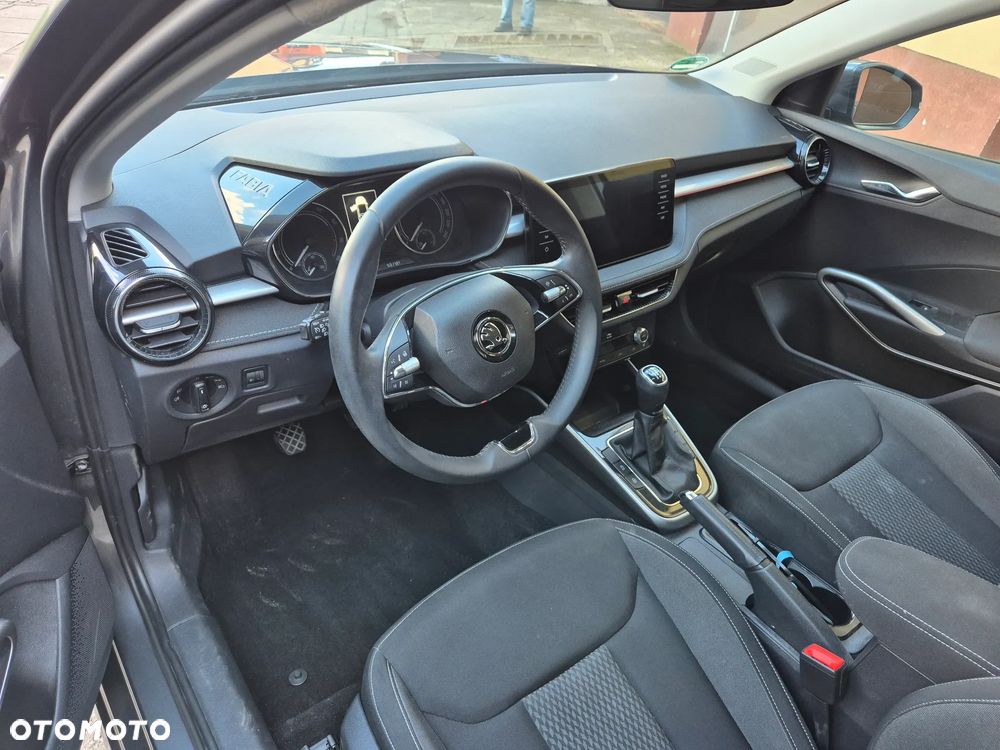 Skoda Fabia 1.0 TSI Style Color - 7