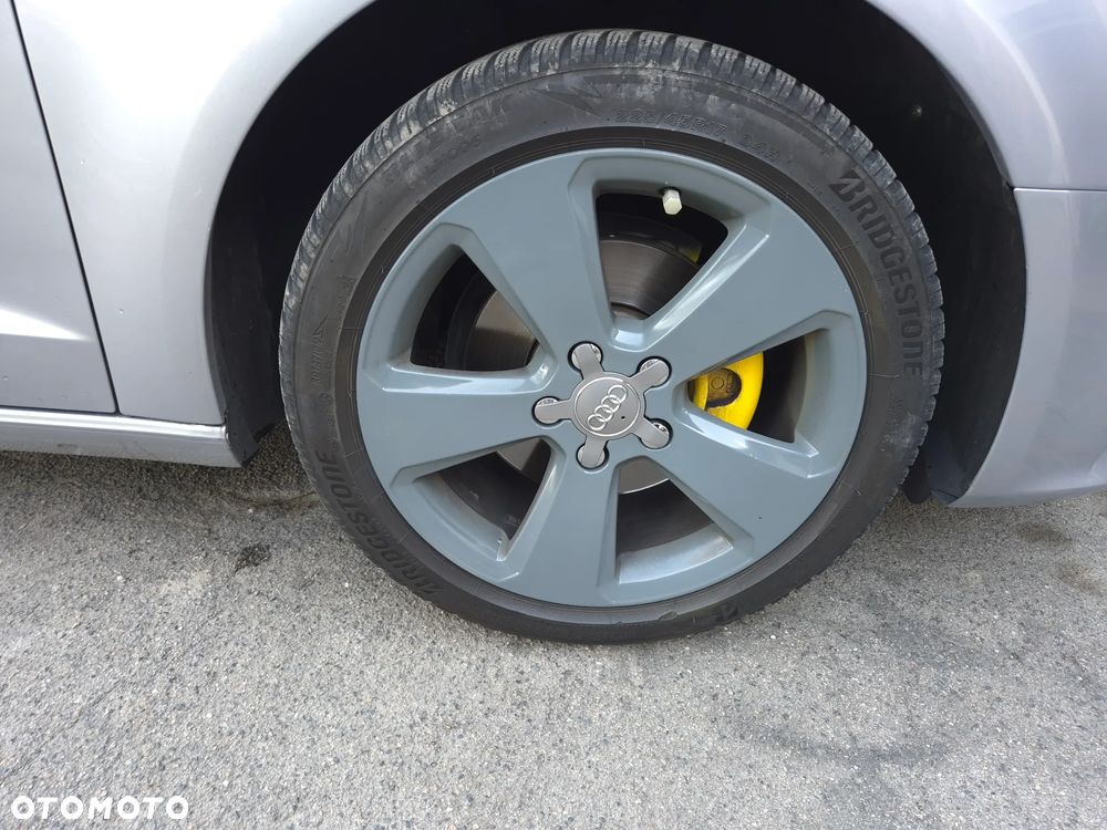 Audi A3 Sportback 1.4 TFSI cylinder on demand ultra Ambiente - 11
