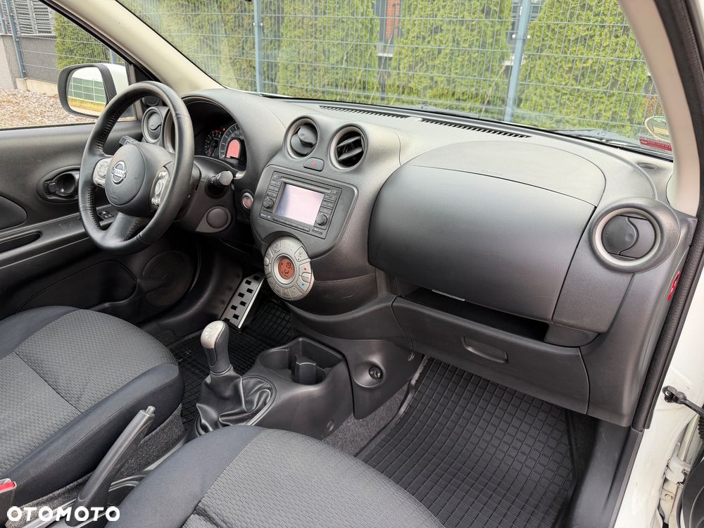 Nissan Micra 1.2 Bild der Frau - 31