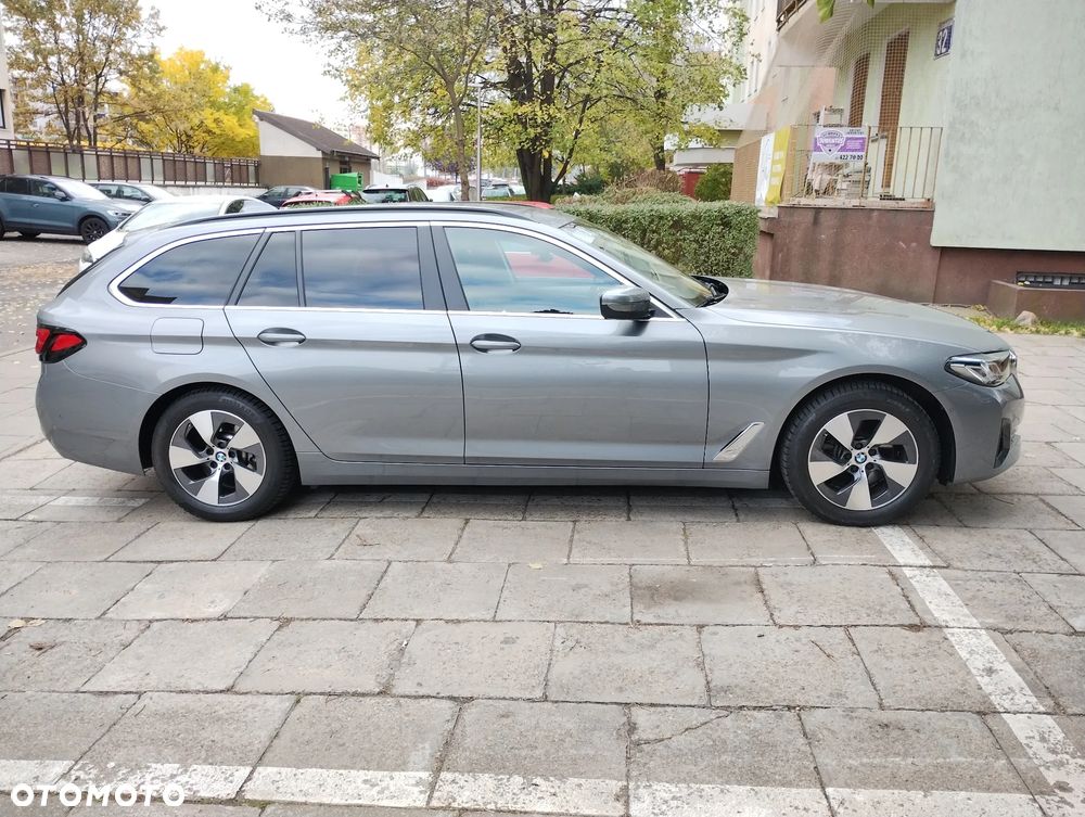 BMW Seria 5 520d Touring Luxury Line - 35