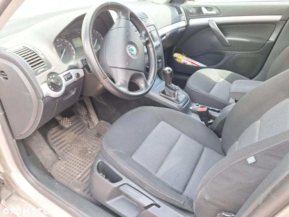 Skoda Octavia 1.9 TDI Ambiente - 10