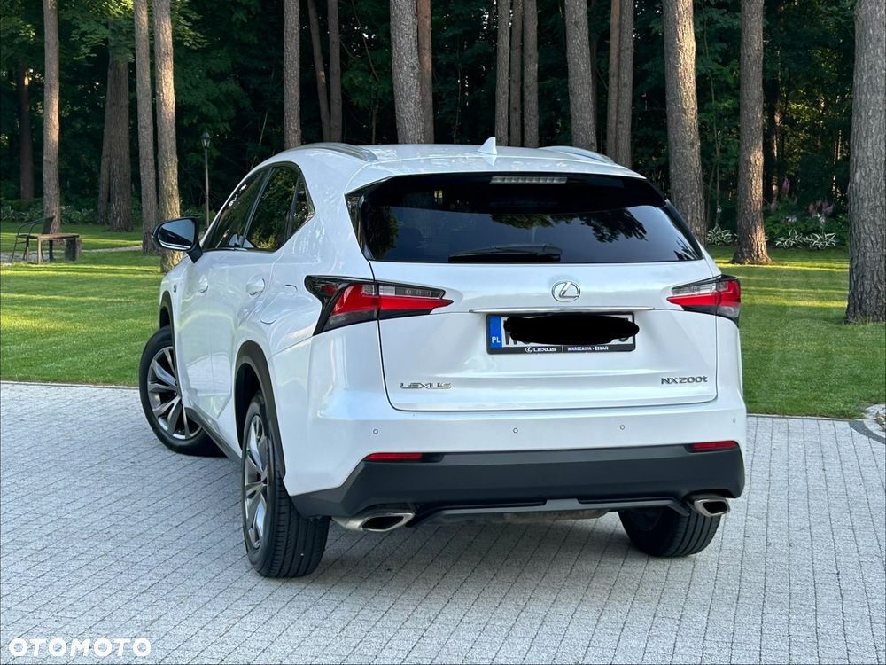 Lexus NX 200t F Sport AWD - 4