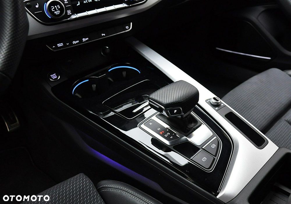 Audi A4 Limousine - 25