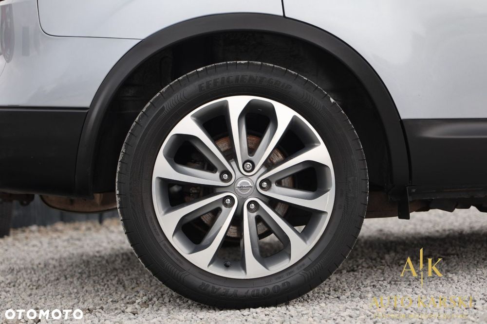 Nissan Qashqai+2 - 15