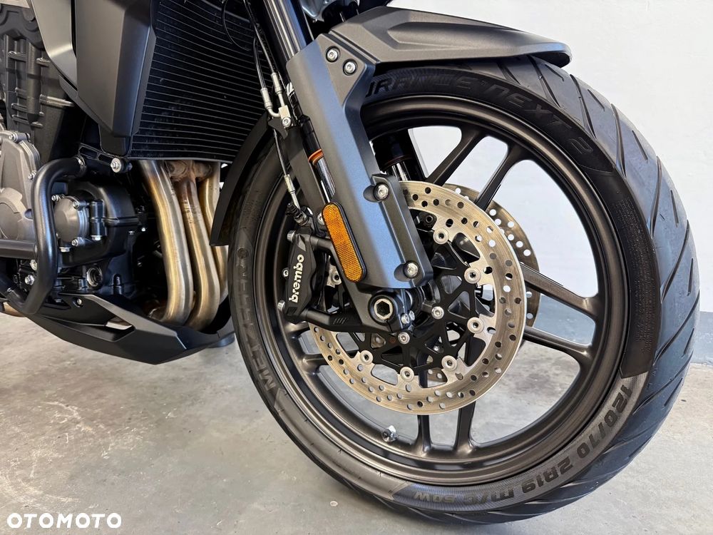 Triumph Tiger - 17