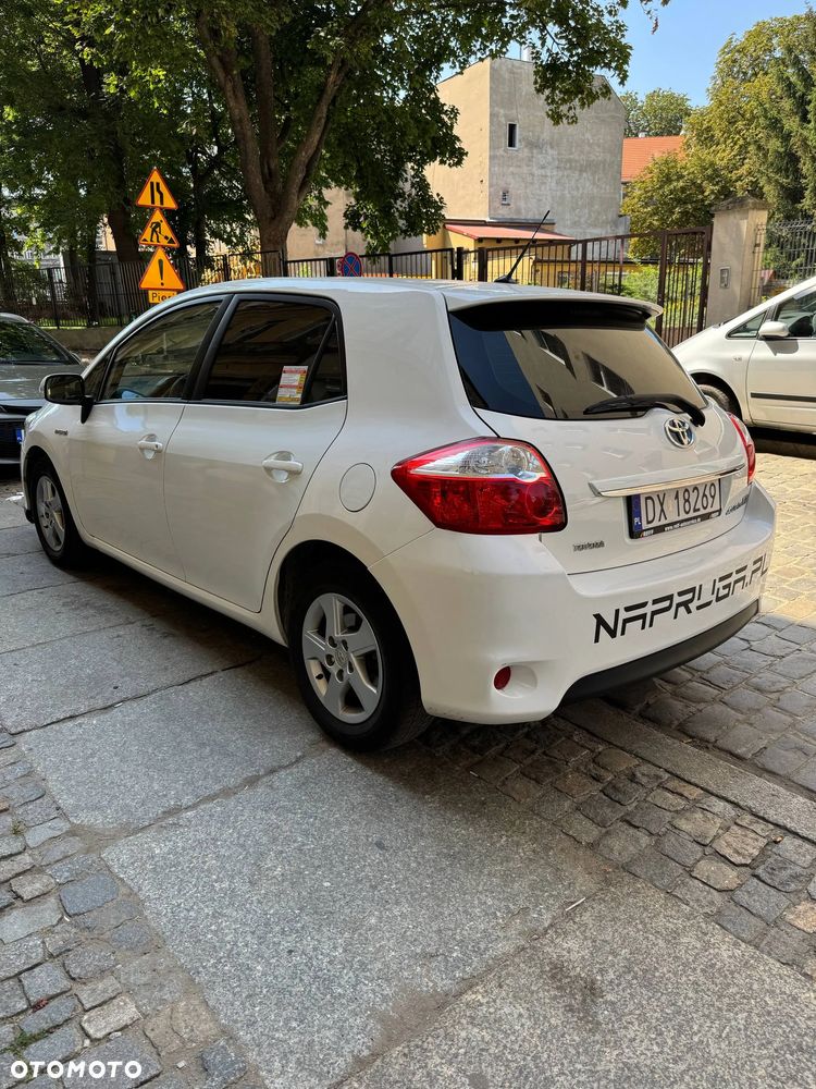 Toyota Auris 1.8 HSD Luna - 11