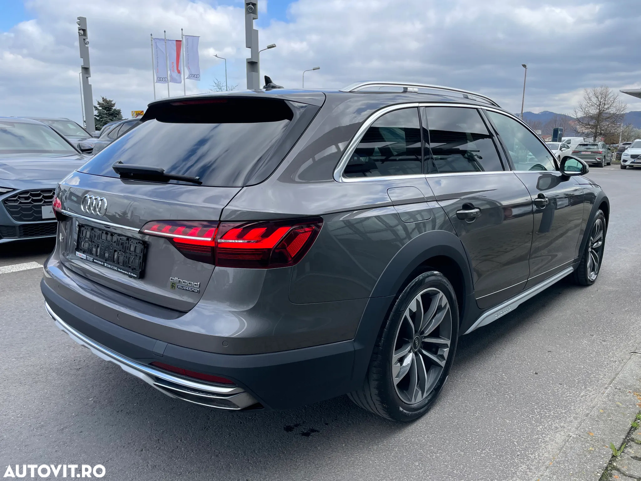 Audi A4 Allroad 2.0 40 TDI quattro S tronic MHEV - 4