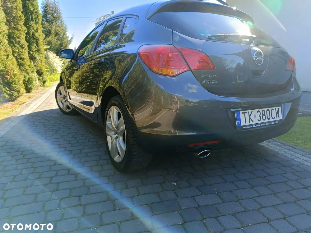 Opel Astra 1.4 T Cosmo - 17