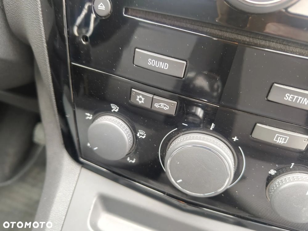 Opel Zafira 1.8 Edition 111 Jahre - 24
