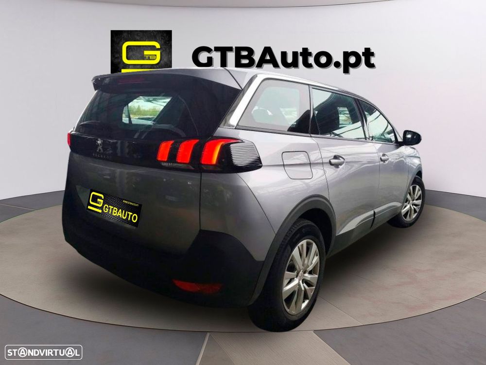 Peugeot 5008 - 9