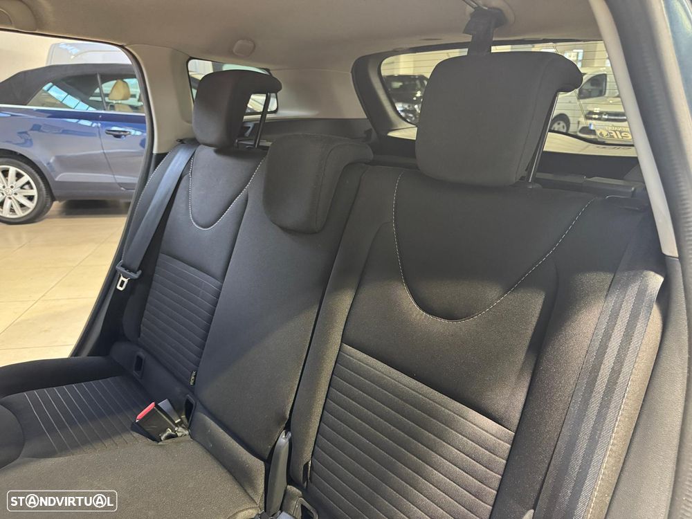 Renault Clio Sport Tourer 1.5 dCi Limited - 12