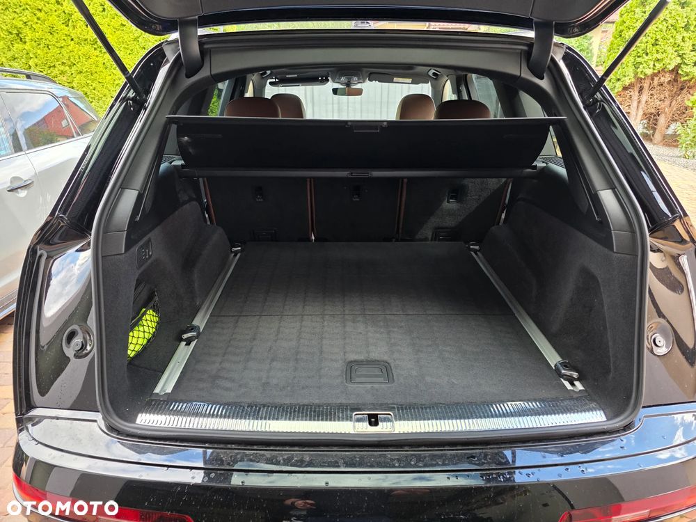 Audi Q7 - 9
