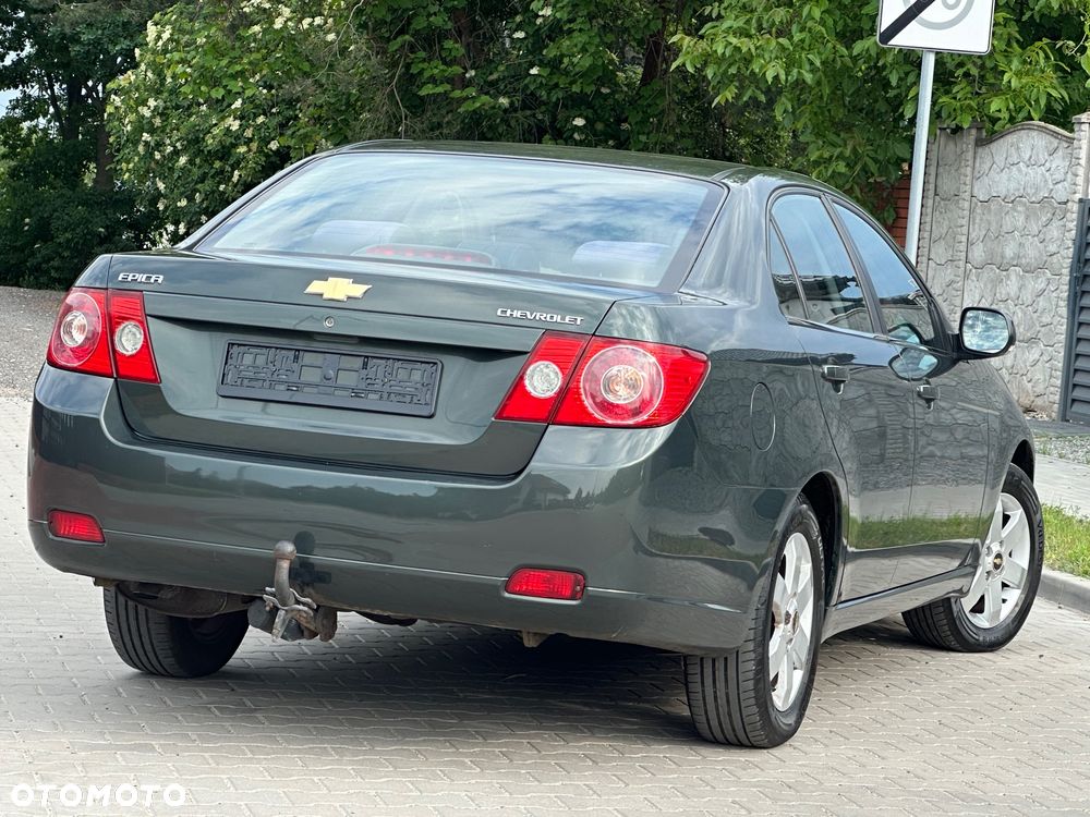 Chevrolet Epica 2.0 LS - 16