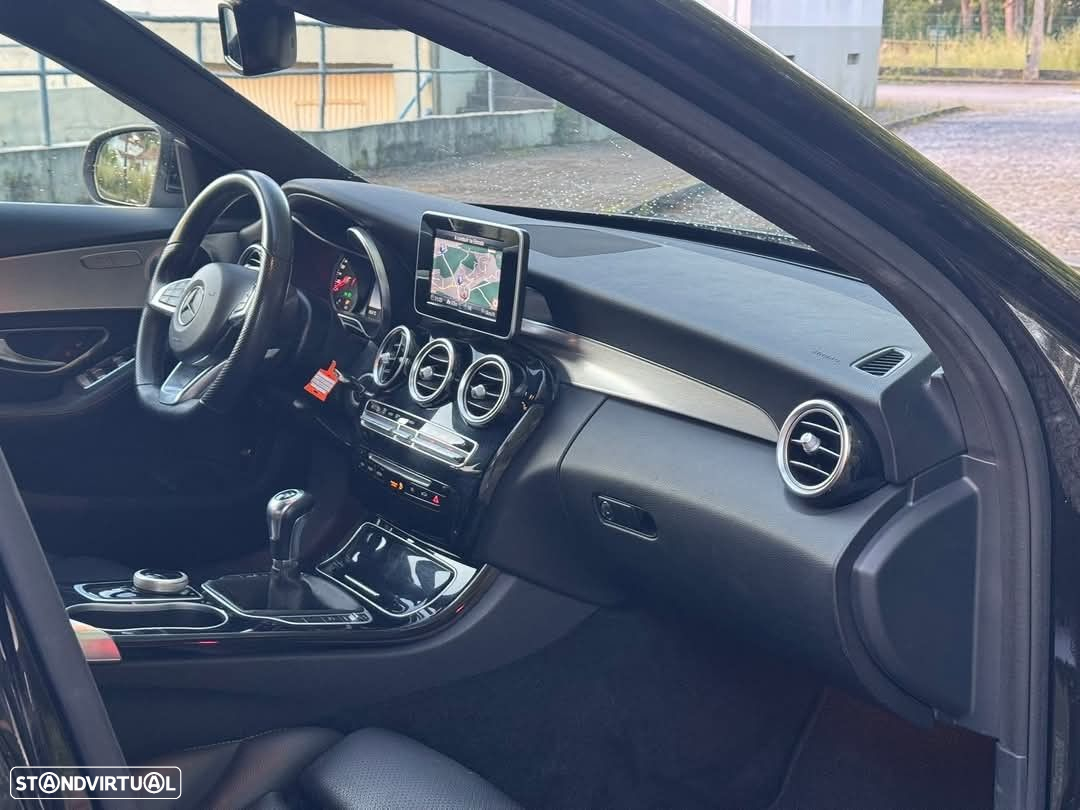 Mercedes-Benz C 220 d AMG Line - 24