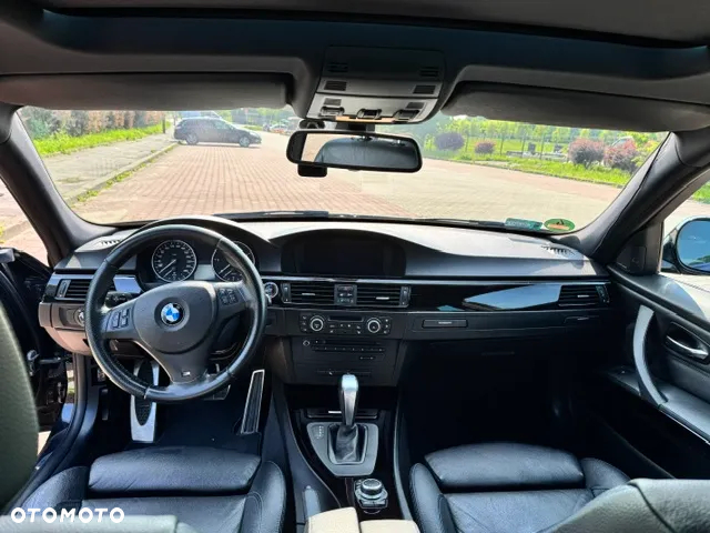 BMW Seria 3 320d xDrive DPF Touring Edition Exclusive - 20