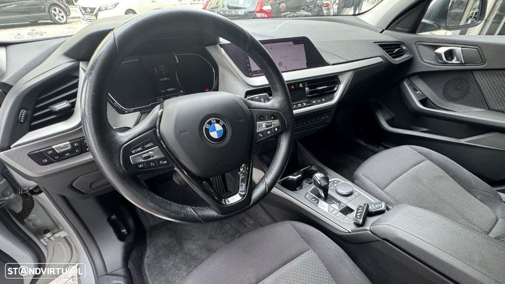 BMW 116 d Aut. Advantage - 12