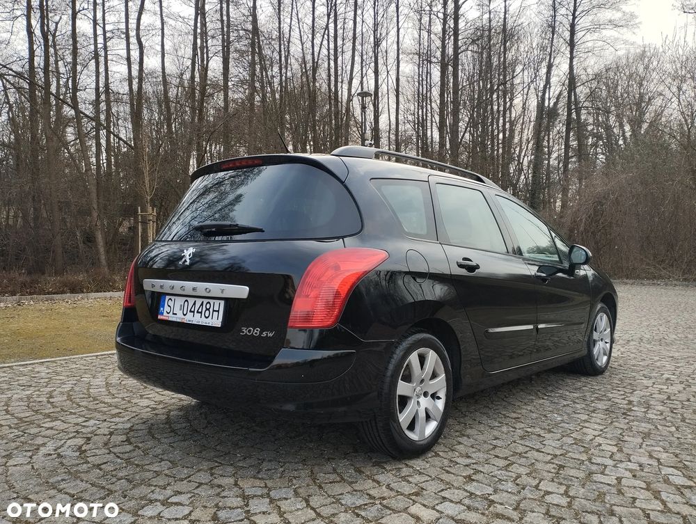 Peugeot 308 1.6 HDi Premium - 4